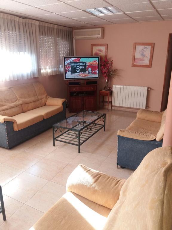 Hostal Jose Luis Brunete Extérieur photo