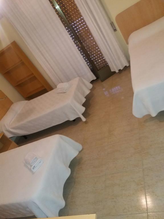 Hostal Jose Luis Brunete Extérieur photo